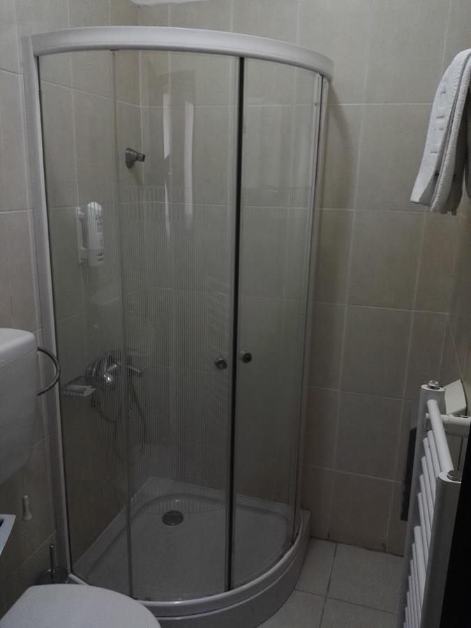 Guest House Amico Vranje Kültér fotó